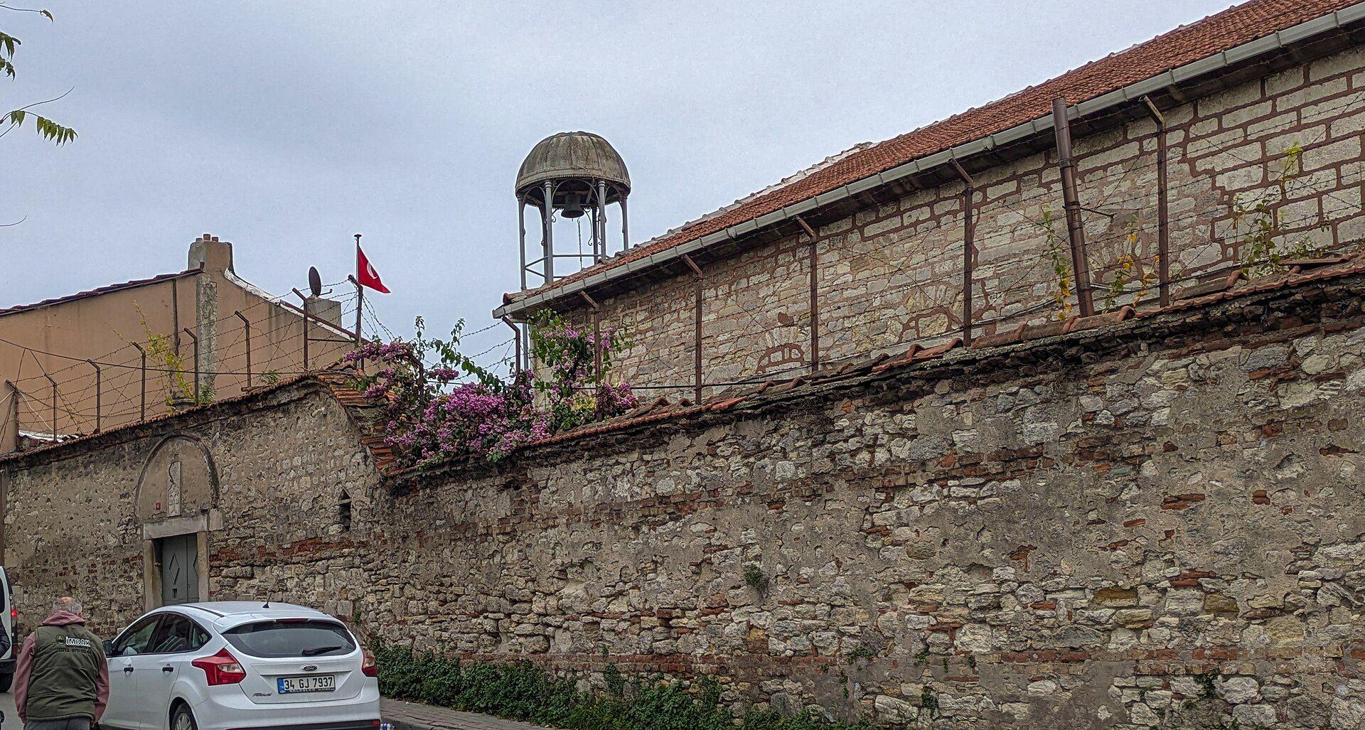 Panayia Belgradu Kilisesi